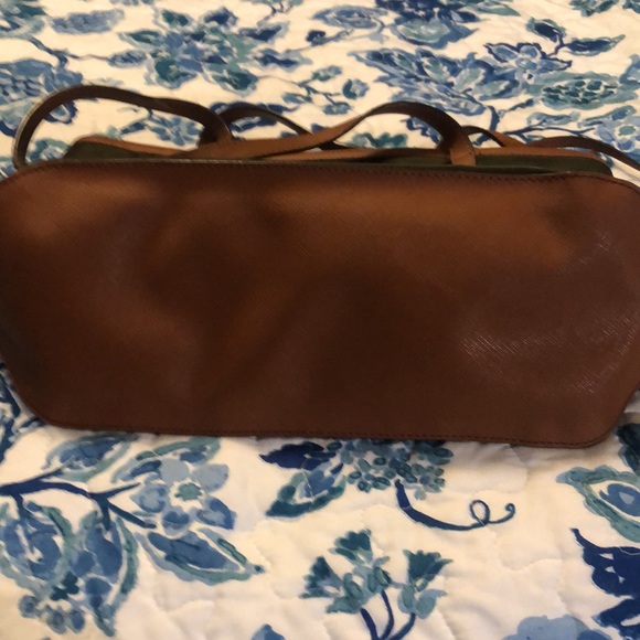 Med Michael Kors NWOT - Picture 10 of 11